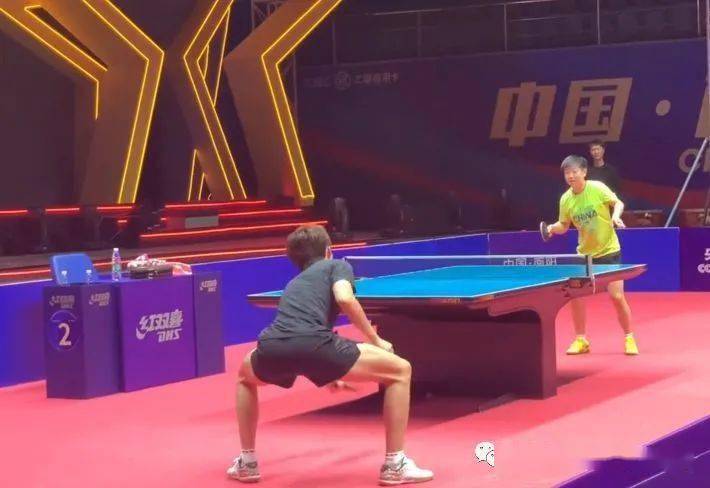 从双外援挡 从双外援挡