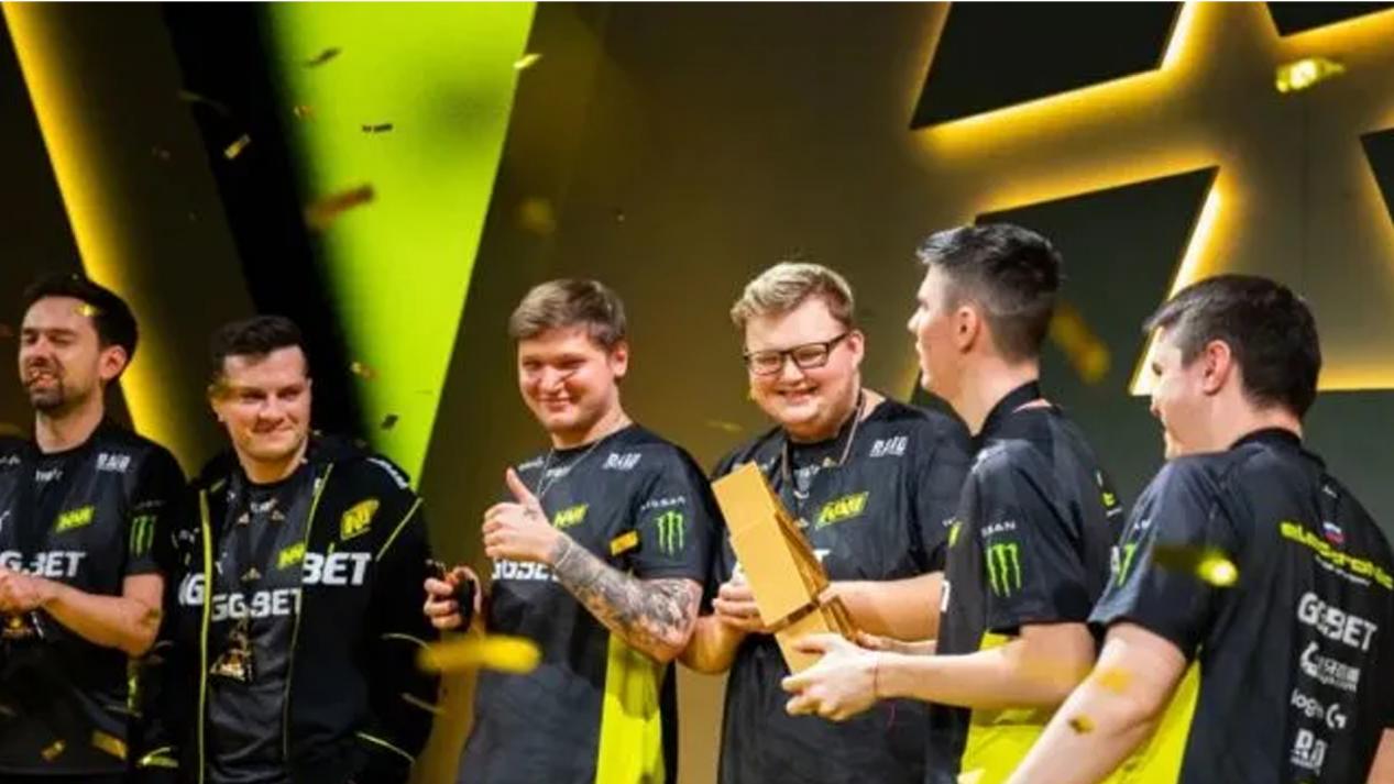 略占优势 略占优势