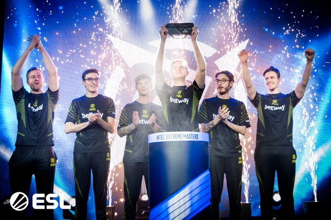 斜线重炮 斜线重炮